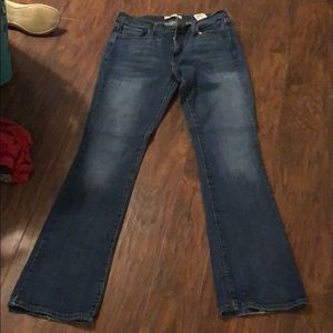 Levi’s bootcut 515 jeans